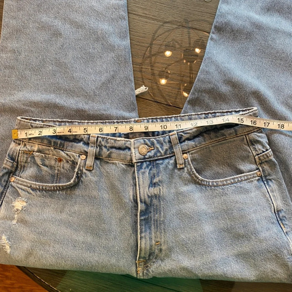 Zara High Rise Distressed Straight Leg Jeans Blue 33821 - Picture 8 of 12